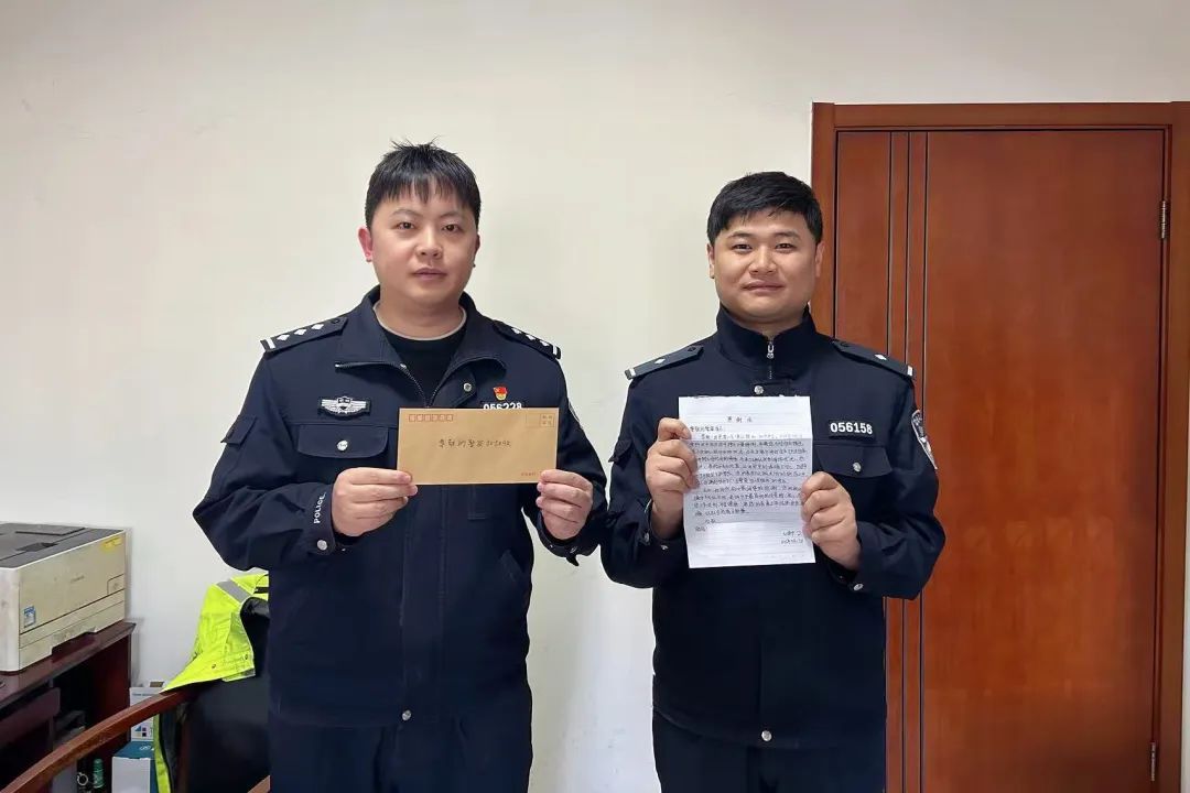 3e16f6afa83c1fc8181fd16db53cac9b.jpg